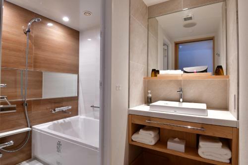 SH By The Square Hotel Kyoto Kiyamachi
