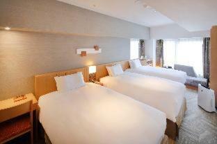 SH By The Square Hotel Kyoto Kiyamachi