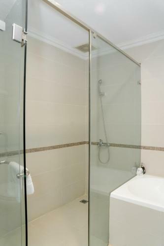 White Palace Thai Binh Hotel