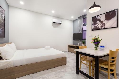 Studio Serviced Apartment - Phu Nhuan Center