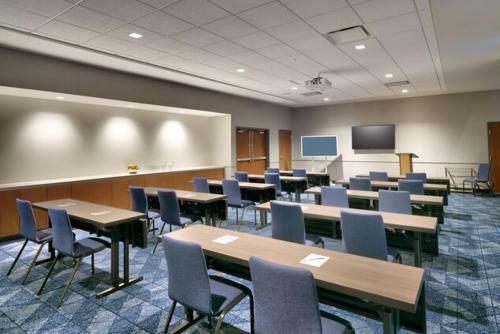 Hotel Courtyard By Marriott Fresno Clovis