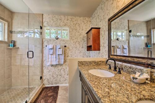 Lake Arrowhead Home With Fireplace And Game Room!
