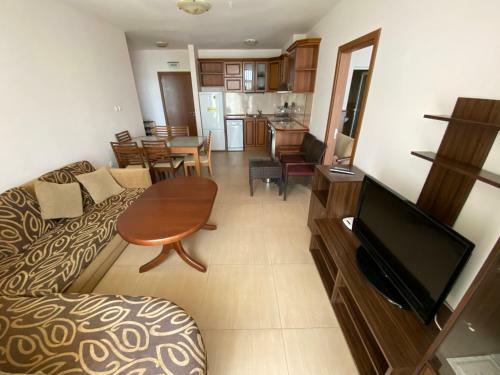 Kamelia Grand Apartments