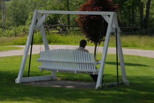 Golden Pathways Retreat B&B