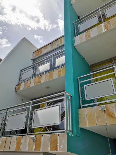 Bona Vida Hostel La Quinta II