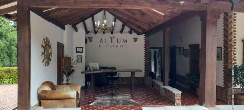 Hotel Alttum El Carmelo