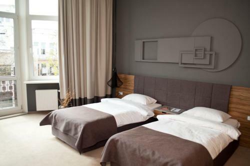 Poet Art Hotel