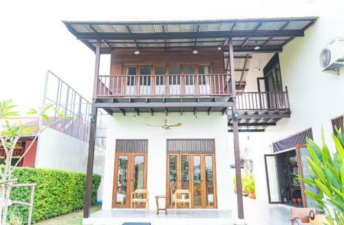 Hotel The Bank River House Ayutthaya