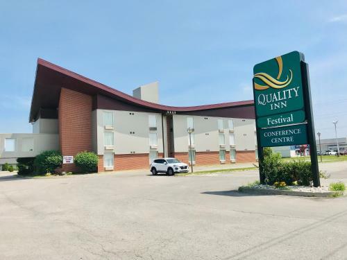 Hotel Quality Inn & Conference Centre Festival
