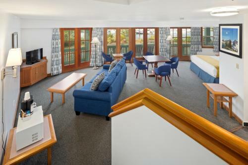 Hotel Canadian Princess Lodge & Marina