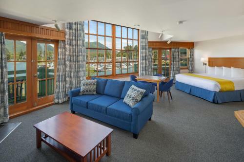 Hotel Canadian Princess Lodge & Marina