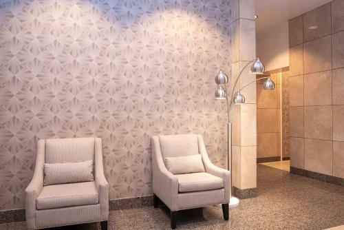 Landis Hotel & Suites