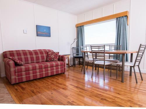 Au Pic de L'aurore Motel-chalets
