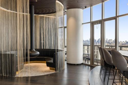 Apartamento Gorgeous High-rise Unit With Sky Bar, Pool And Gym