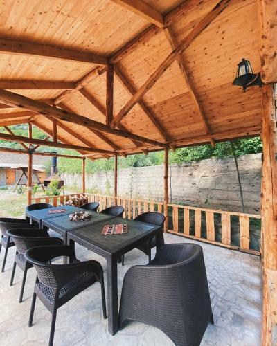 Hovek Guest House