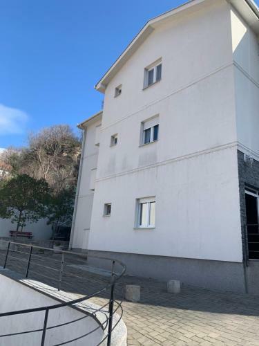 Mistik Apartman