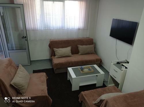 Apartman Laki