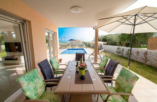 Sch�ne Villa Mit Privatem Pool