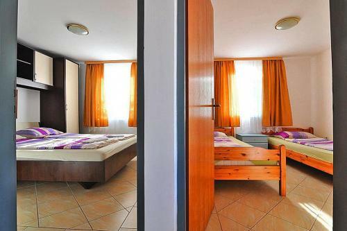 Apartment In Vir At 500 M From The Restaurants