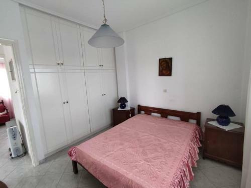 Relaxing Attica Apartment
