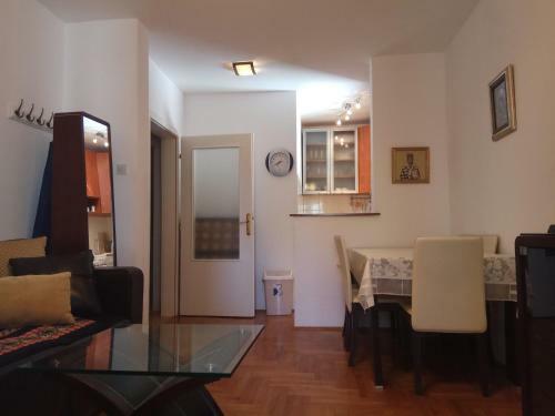 Apartments At Two Sisters