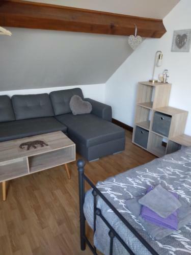 Hostal Room In Bb - At Ten Minutes From The Raviege Lake