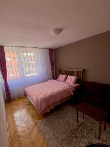 White Apartment 2