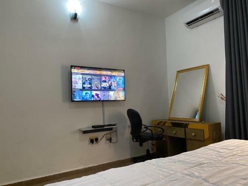 Bed & Breakfast Lavish Guest House