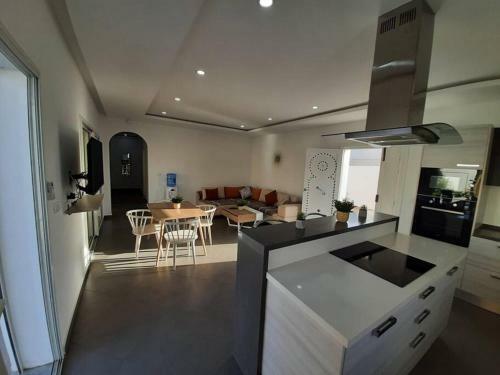 A Ne Pas Rater Magnifique Villa Avec Piscine!