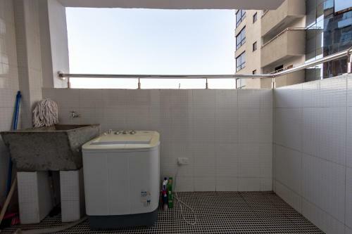Nairobi Elegant 2-bedroom Apartment With Pool/gym