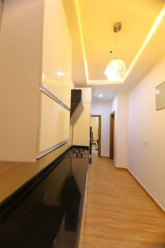 Apartamento Luxurious 2 Bedroom Shortlet, Midak Mews