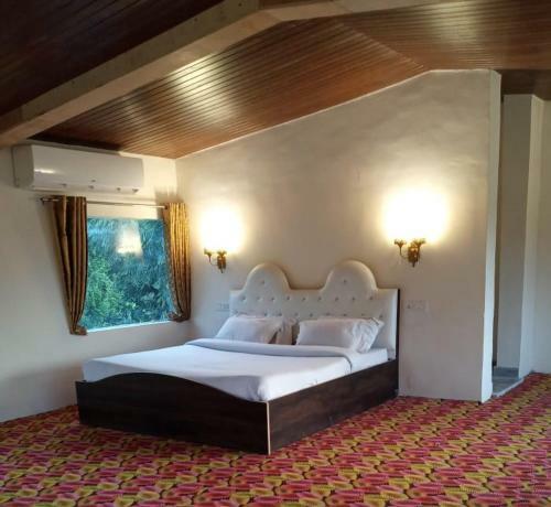 Hotel Lohagarh Corbett Resort
