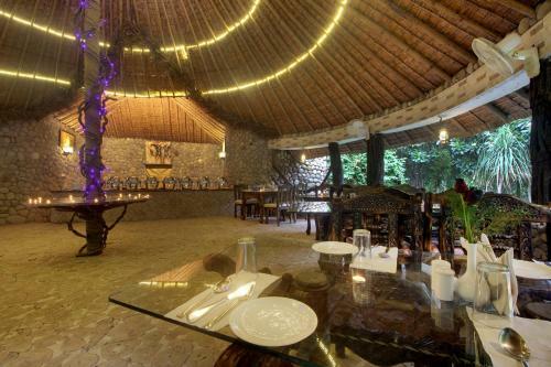 Hotel Lohagarh Corbett Resort