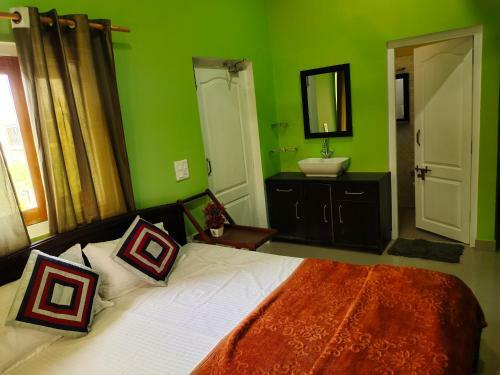 Remarkable 1-bed House In Bhimtal