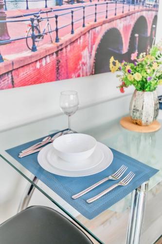 Apartamento Spacious 1br Apt With Queen Bed And Netflix, Near Downtown!