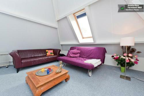 Bed & Breakfast Amsterdam Farmland