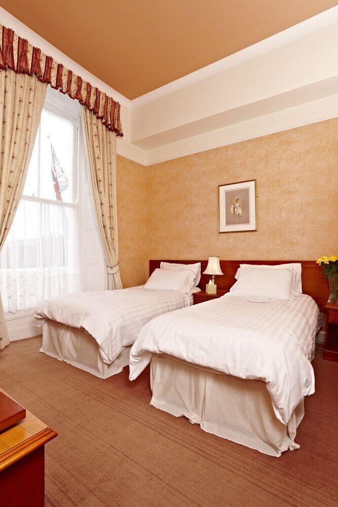 Invicta Hotel