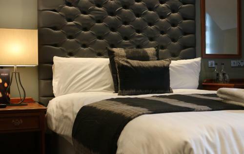 Heritage Park Hotel