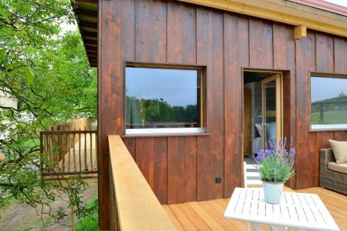 Bed & Breakfast Cabane Dans Les Arbres / Swin-golf de Cremin