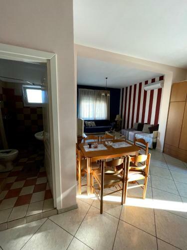 Marina's Spacious Family Apartment Kavala