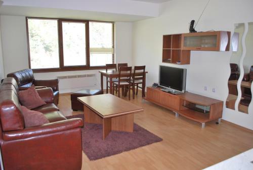 Aparthotel Pm Services Riverside Apartments