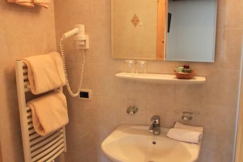 Hotel Albergo Alisander