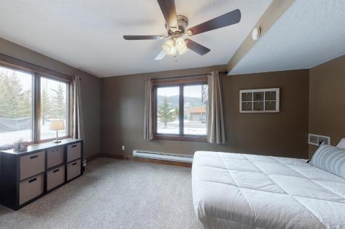 The Nugget Ski Chalet