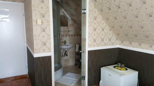 Bed & Breakfast Kitti Panzio