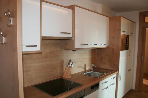 Hostal Alpenhof Strenge