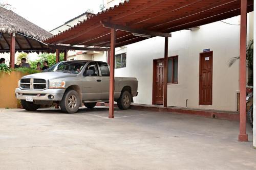 Hostal La Siesta Hotel