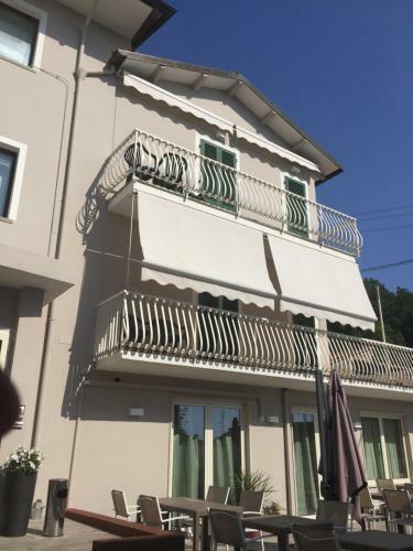 Hotel Monti