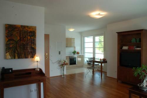 Btt Serviced Apartments