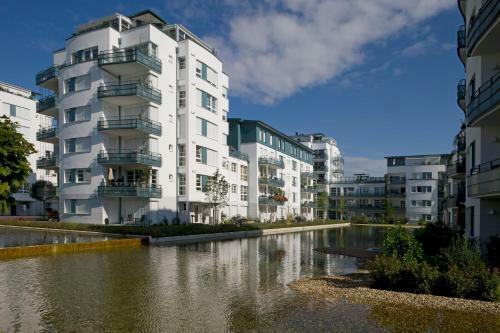 Btt Serviced Apartments