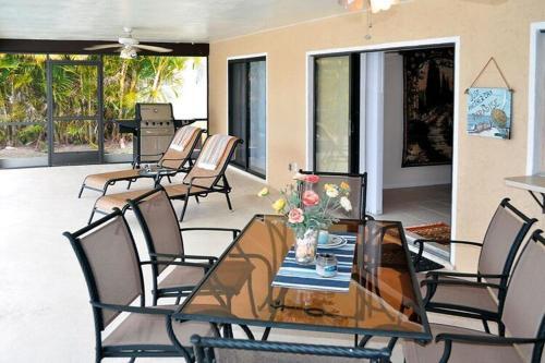 Villa Paradise, Cape Coral